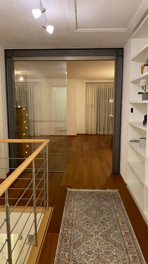Laber Fewo Luxus Wohnung Im Eigenen Ferienhaus, 120 Qm, Naehe Regensburg Mit Balkon, Terrasse & Garten, Gute Zuganbindung מראה חיצוני תמונה