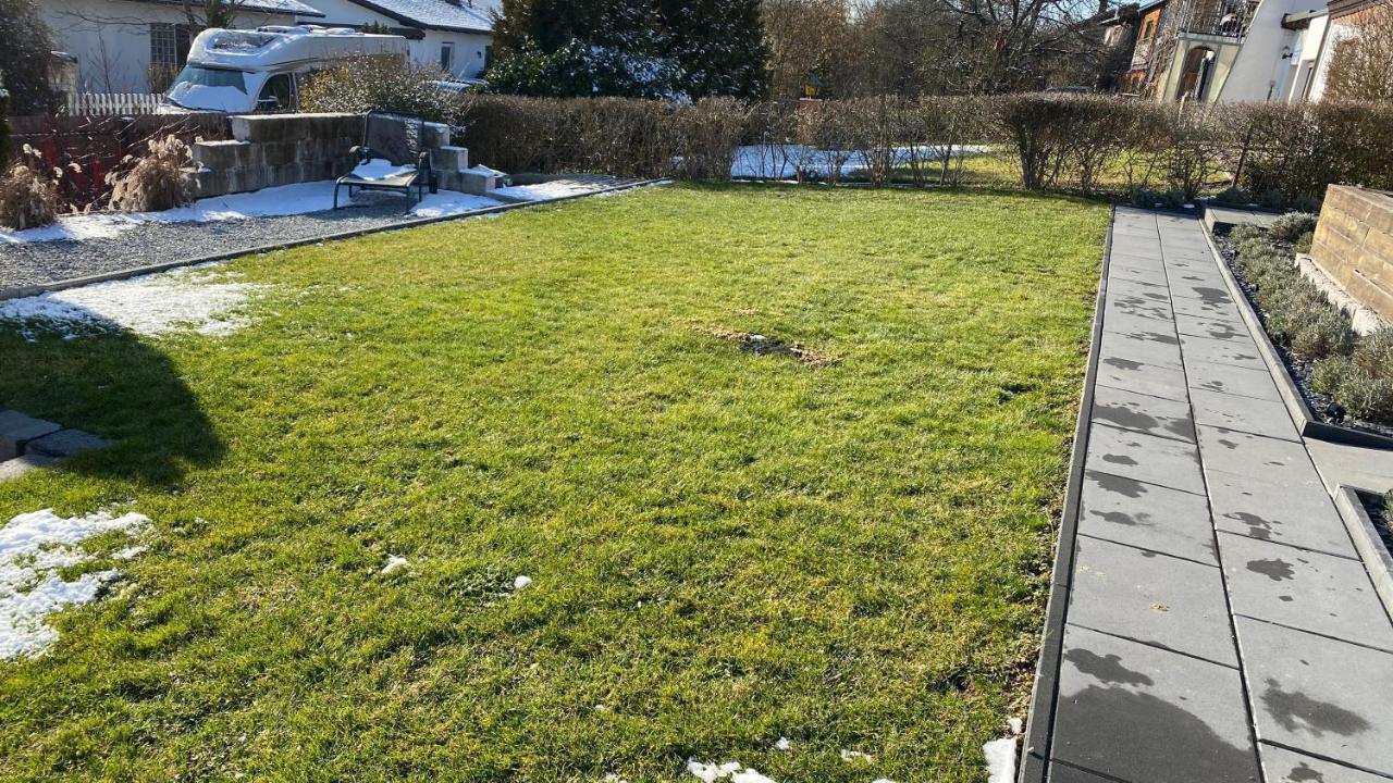 Laber Fewo Luxus Wohnung Im Eigenen Ferienhaus, 120 Qm, Naehe Regensburg Mit Balkon, Terrasse & Garten, Gute Zuganbindung מראה חיצוני תמונה